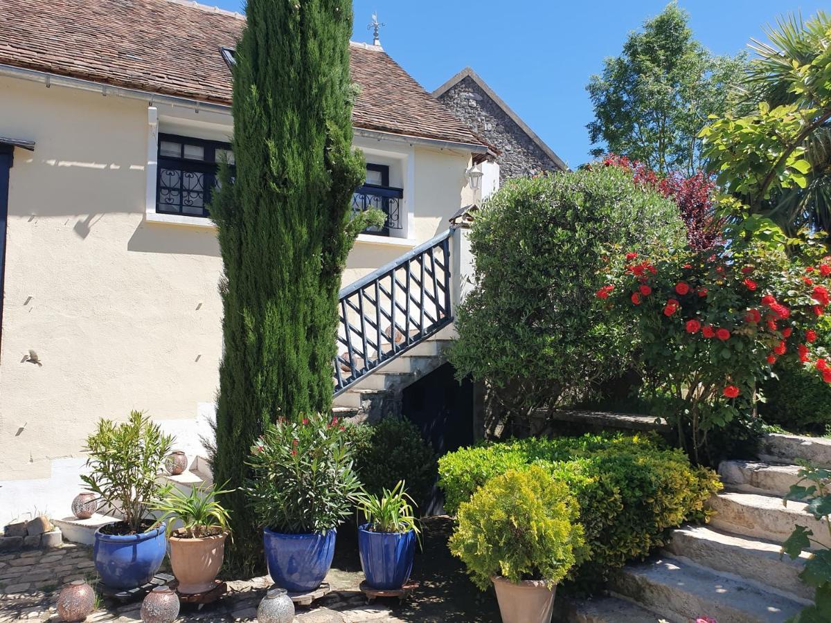 Bed and Breakfast Les Glycines à Ury Extérieur photo