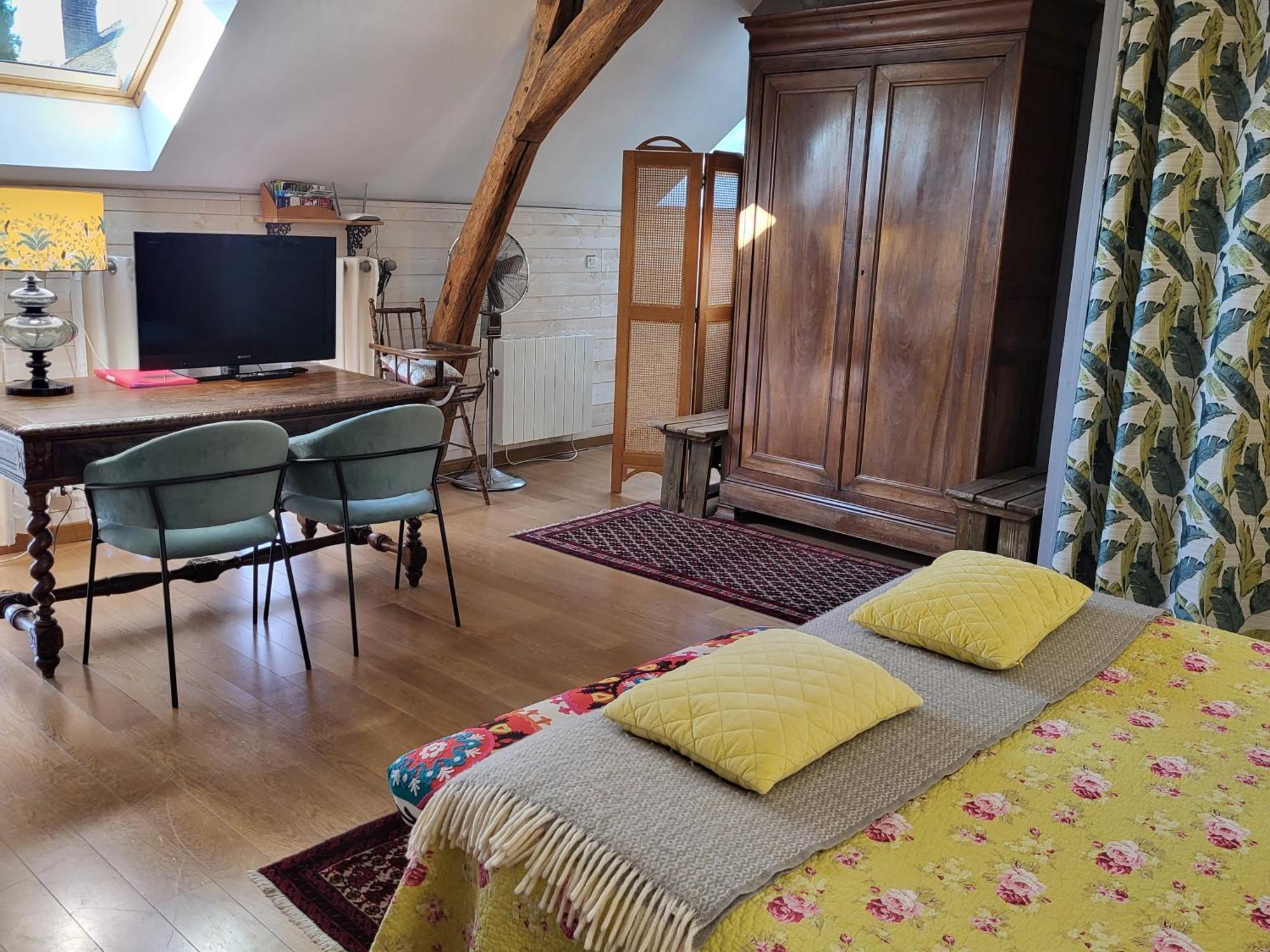 Bed and Breakfast Les Glycines à Ury Extérieur photo